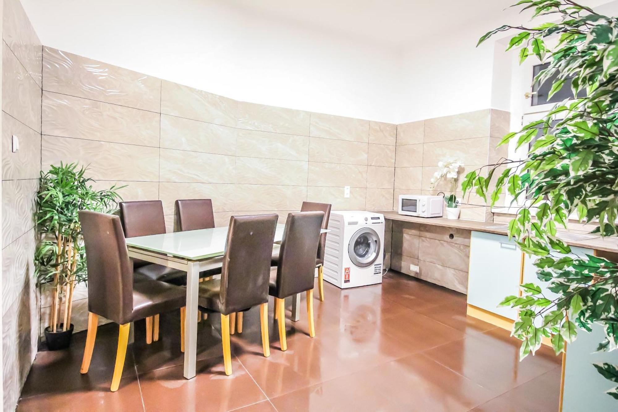 Comfortable Accommodations In The Alterlaa Area Lv6 Вена Экстерьер фото